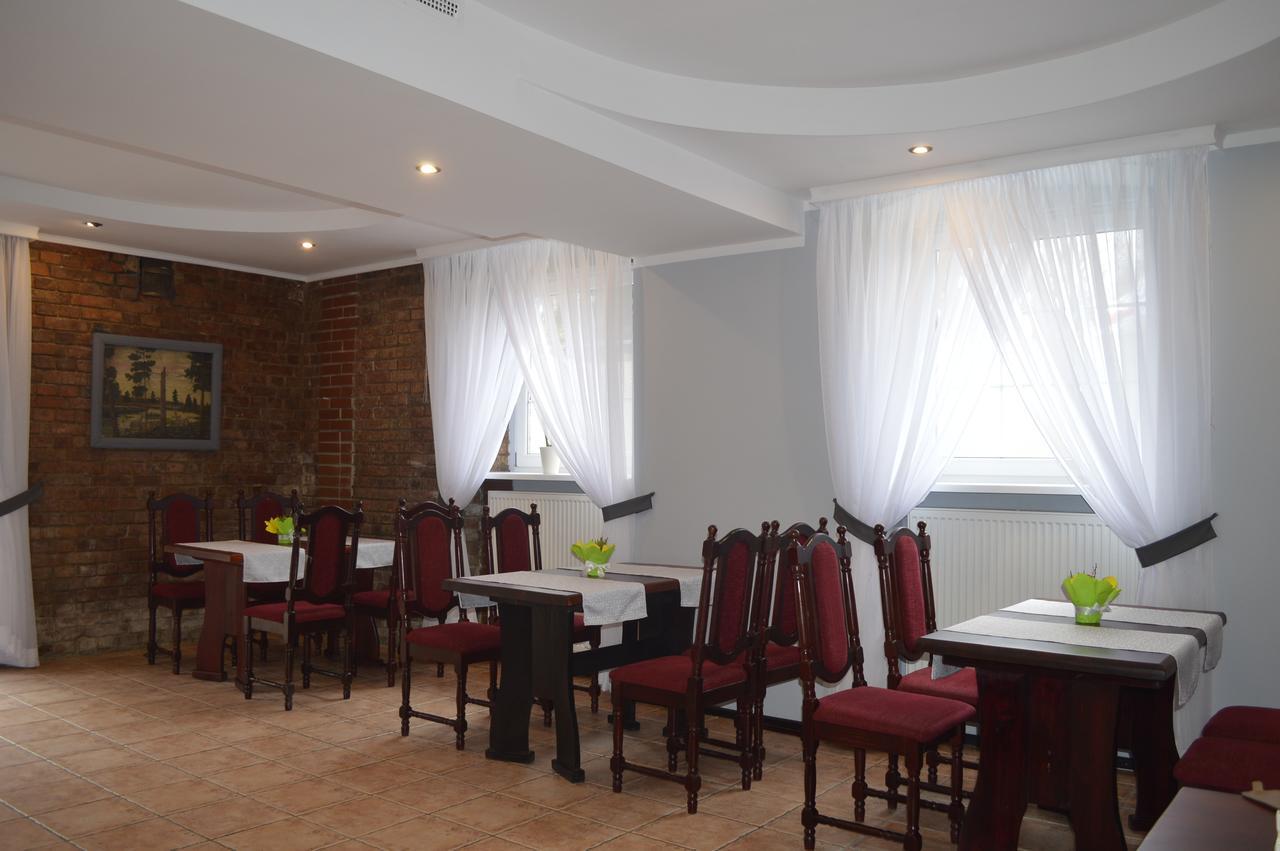 Hotel Ksiezycowy Dworek Ketrzyn Ngoại thất bức ảnh